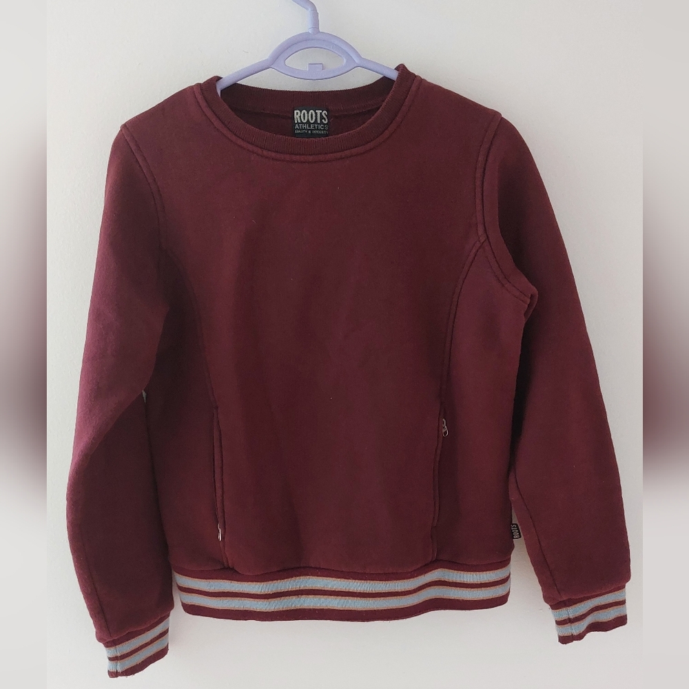 Roots Athletics sweat shirt for women